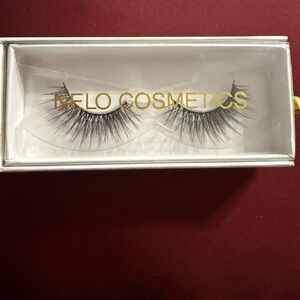 New Black Eyelashes by Nelo Cosmetics - Carnelian